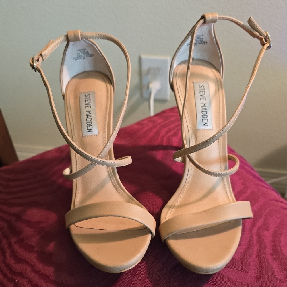 Steve Madden Beige Strappy Heels